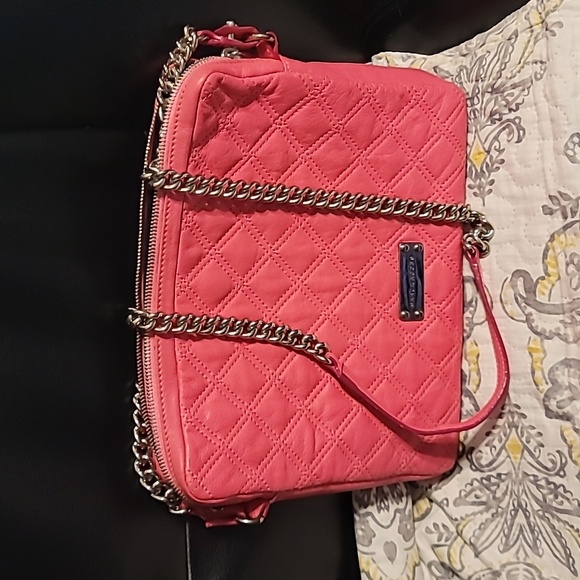 Marc Jacobs Quilted Leather Crossbody Tablet Bag - Picture 8 of 8